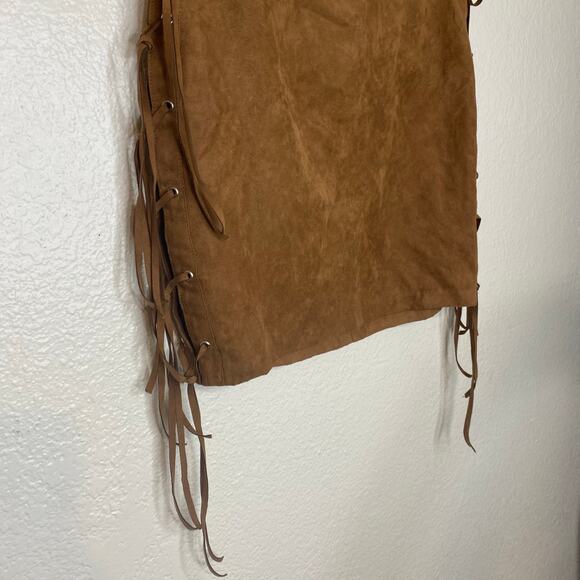 Timing Brown Faux Suede Boho Western Fringe Mini Skirt Size Small - Picture 2 of 7